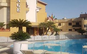 Hotel Mirage